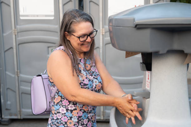 Best High-end porta potty rental  in Wheeling, IL