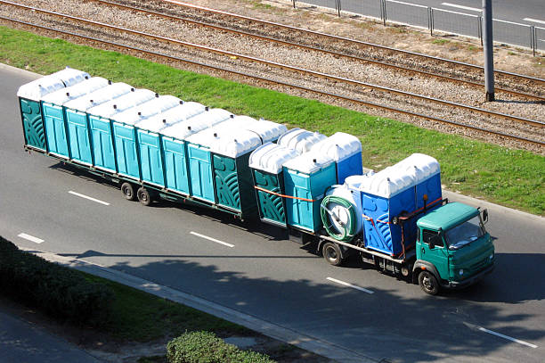 Portable Toilet Options We Offer in Wheeling, IL
